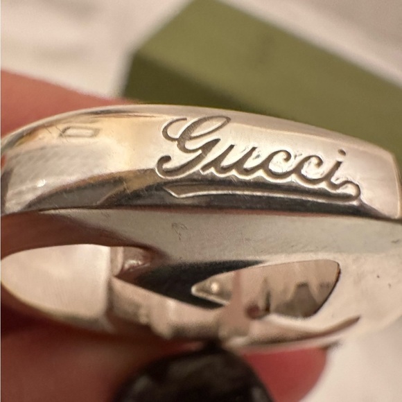 ✨ NWT Gucci Britt Heart Interlocking GG Silver Pendant - Picture 6 of 7